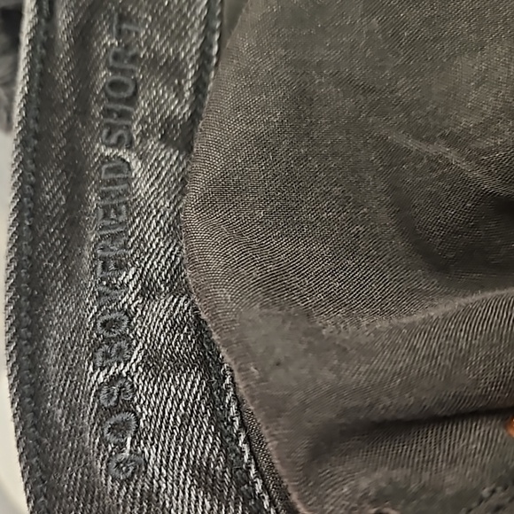 American Eagle Black Distressed Cutoff Denim High Rise Shorts Womens - Picture 5 of 6